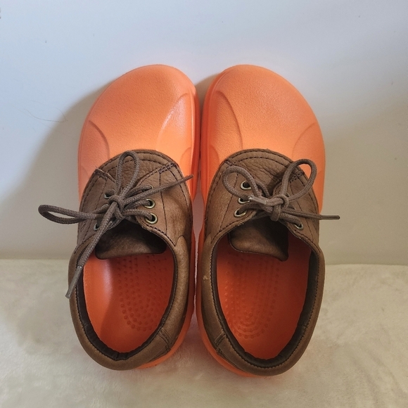 Crocs Axle Orange Brown Leather All Terrain Duck Islander Boat Shoes M5 W7 - Picture 9 of 13